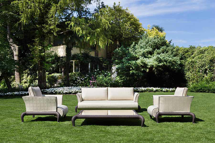 don't save money when buying outdoor furniture-living set 3