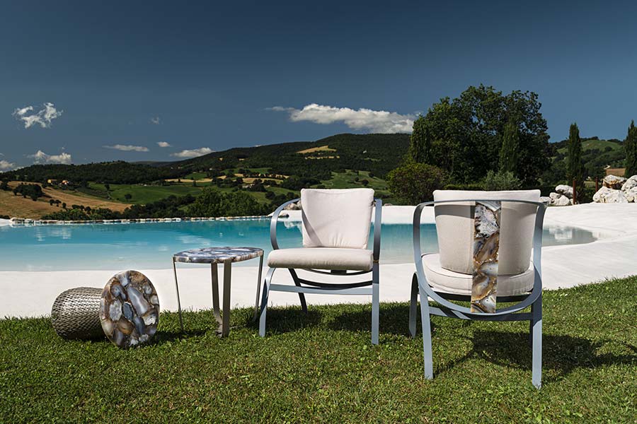 best-materials-luxury-outdoor-furniture-chair-table