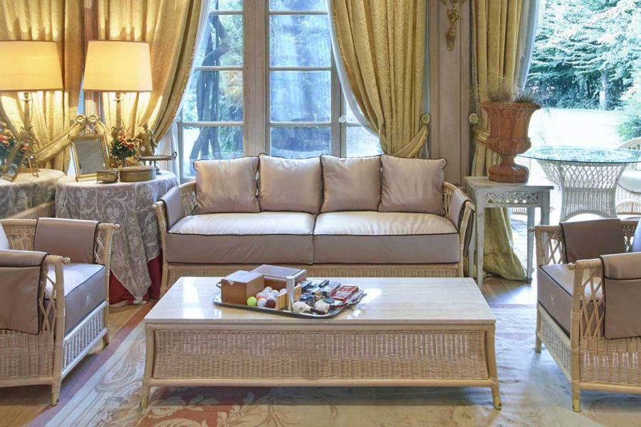 choose outdoor rattan furniture for hotels-orangerie