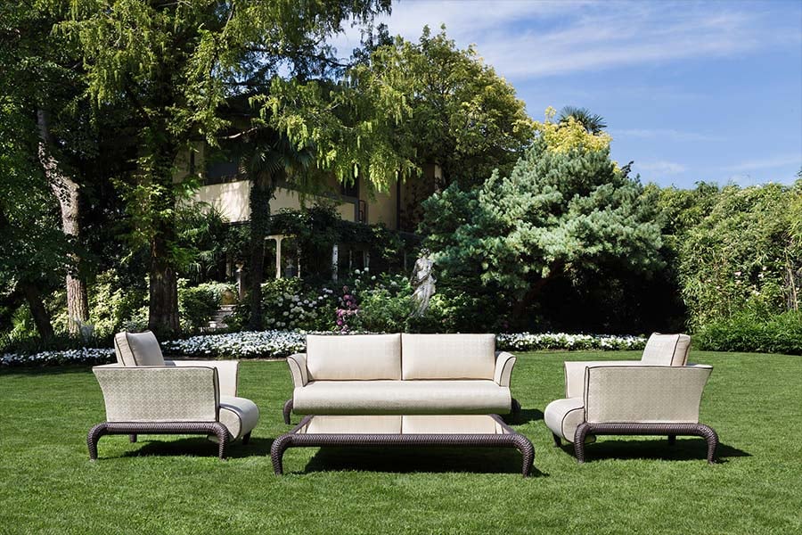 How do you create the perfect luxury outdoor living space 4