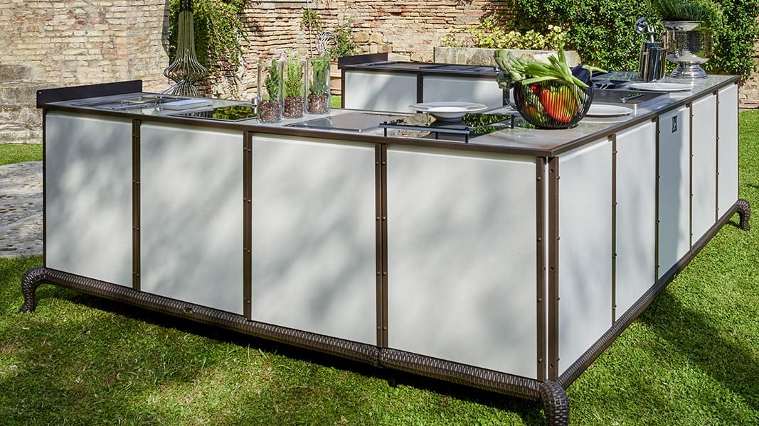 dfn-kitchen-stand-alone-personalise-outdoor-kitchen-solutional-u-shaped