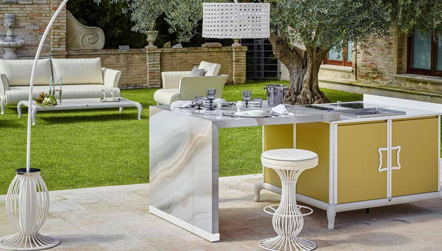 planning the perfect luxury outdoor kitchen-sliding